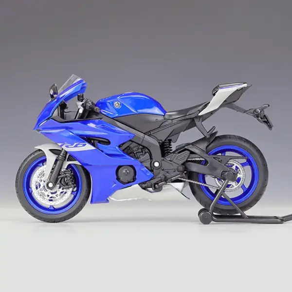 YAMAHA YZF-R6 1:12 Scale Diecast Motorcycle - Image 3