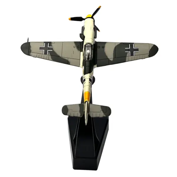 1:72 Messerschmitt BF109 Diecast Airplane Model - Image 4