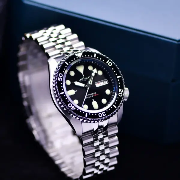 HEIMDALLR SKX007 200M Automatic Dive Watch - Image 8