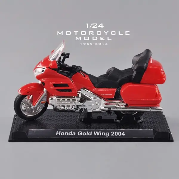 1:24 Scale Diecast Honda Heavy Duty Motorcycle - Image 2