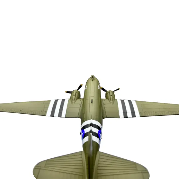 1:100 Diecast Douglas C47 Skytrain Model Aircraft - Image 6