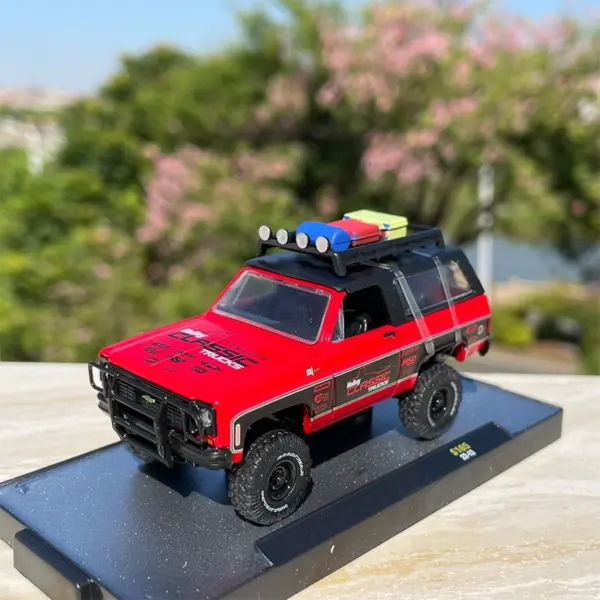 K5 Off-Road SUV Diecast Model 1:64 Scale - Image 6
