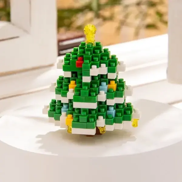Santa Claus Micro Building Block Decoration - Image 3