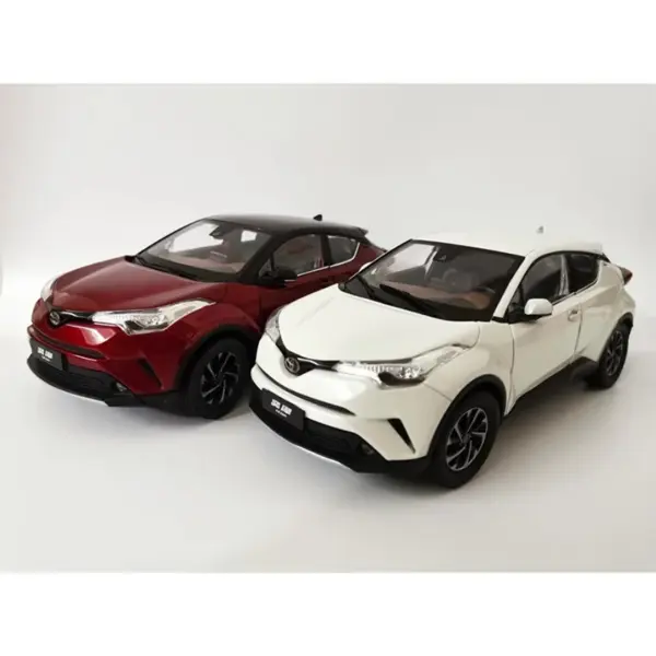 1:18 Scale Alloy IZOA SUV Diecast Car Model