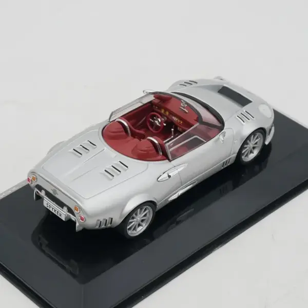 C8 2005 Roadster 1:43 Diecast Alloy Model - Image 3