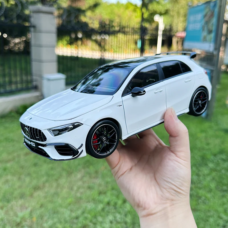 1:18 Scale Diecast Benz A45 S Model Car 7 1:18 Scale Diecast Benz A45 S Model Car - Image 7