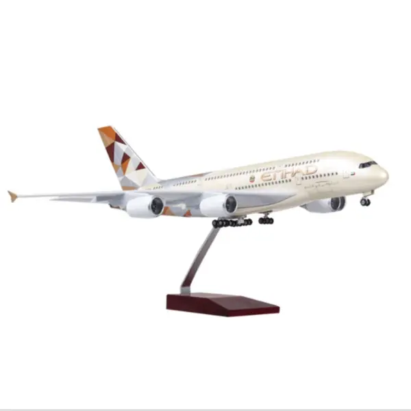 Diecast Etihad A380 Model Airplane with LED - Image 2