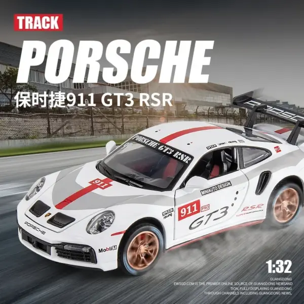 1:32 Diecast Porsche 911 RSR Alloy Model Car