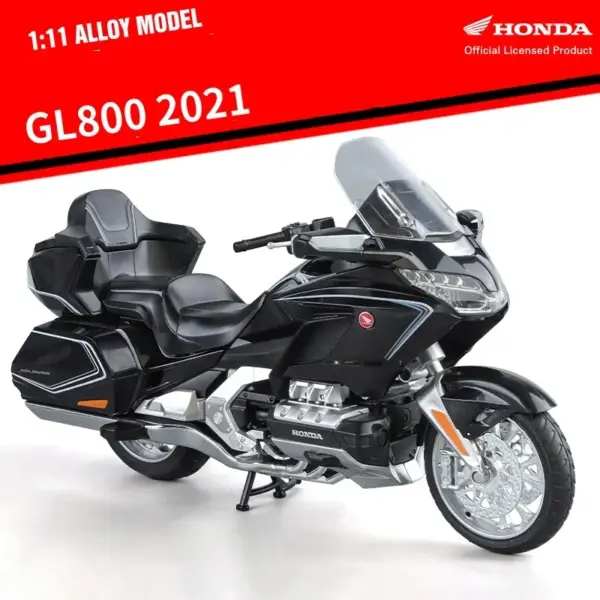 1:11 Honda Gold Wing GL800 Diecast Model - Image 8