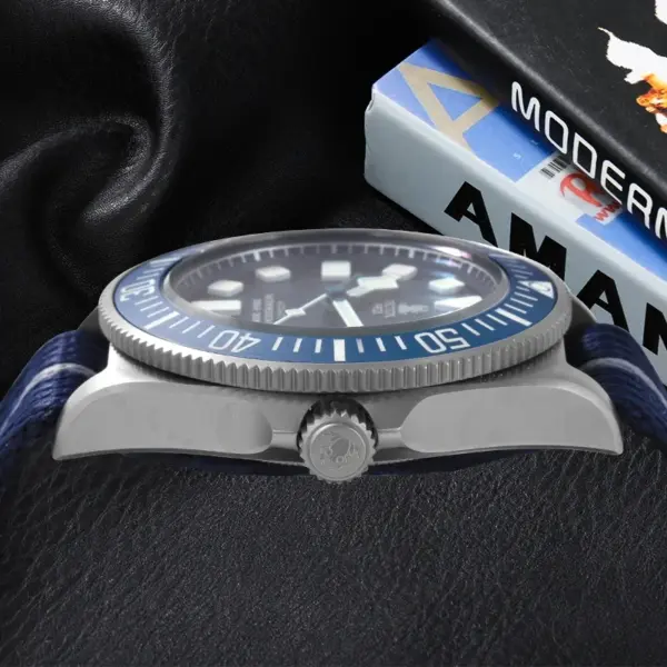 Titanium Watch Case for NH35/NH36 Movement - Image 5