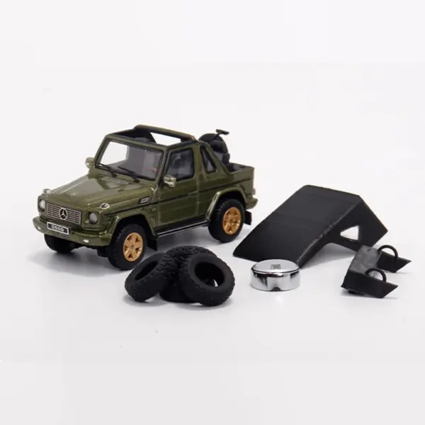 1:64 Scale G500 Open-top Off-road Model Car - Image 10