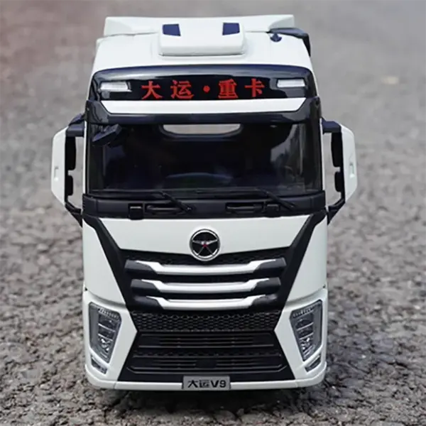 Diecast 1:24 Heavy DaYun Truck Model V9 - Image 3