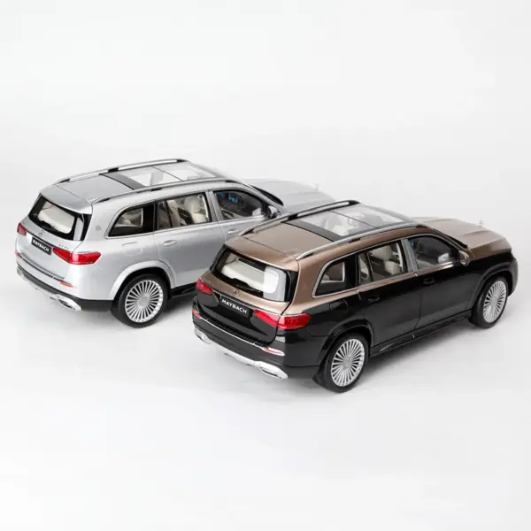1/18 Scale Maybach GLS 600 Alloy Model Car - Image 2