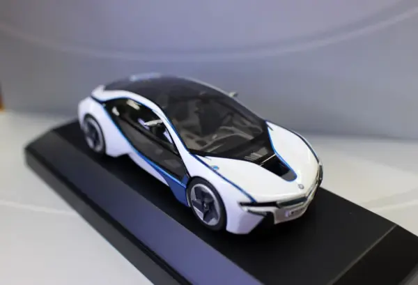 1/43 Scale Vision EfficientDynamics Diecast Car - Image 4