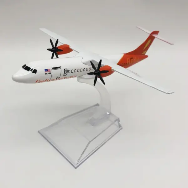 1:400 Scale Diecast Alloy ATR-72 Airplane Model - Image 3