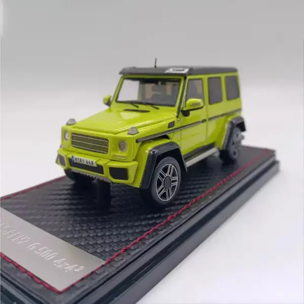 1:43 Scale Diecast Benz G500 Model Car - Image 8