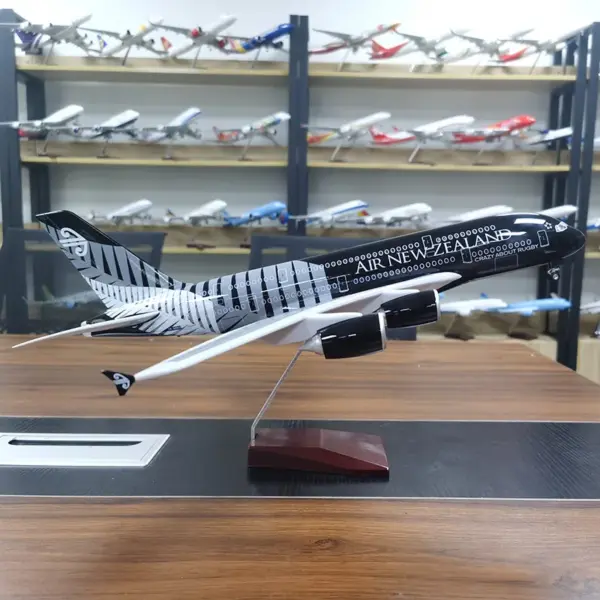 A380 New Zealand Airlines Diecast Model Plane - Image 5