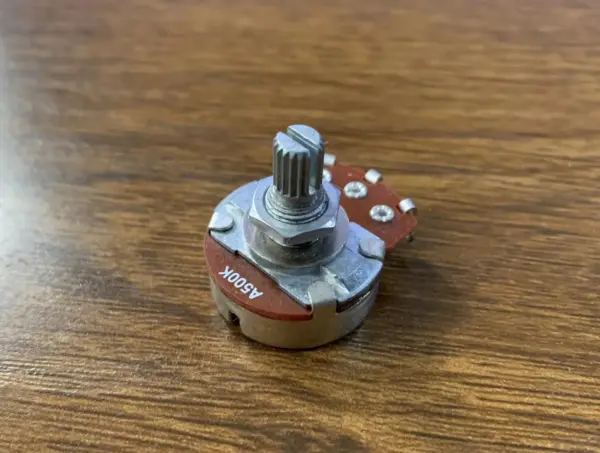 A500K Short Shaft Potentiometer for Guitar - Image 3