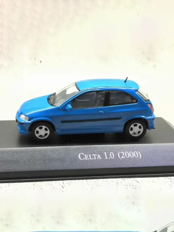 Diecast 1/43 Celta 1.0 Alloy Model Car - Image 5