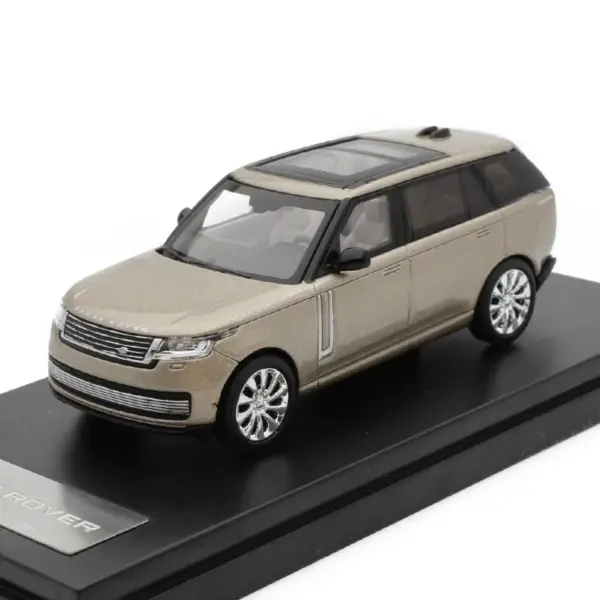 Diecast 1:64 Scale Luxury SUV Model Car - Image 7