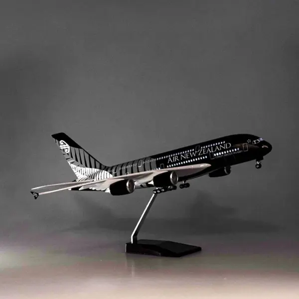 A380 New Zealand Airlines Diecast Model Plane - Image 3