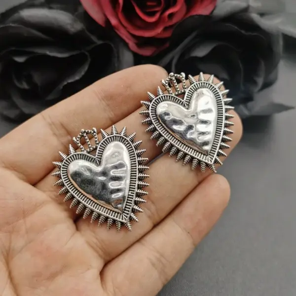 3pcs Silver Catholic Sacred Heart Charms - Image 2