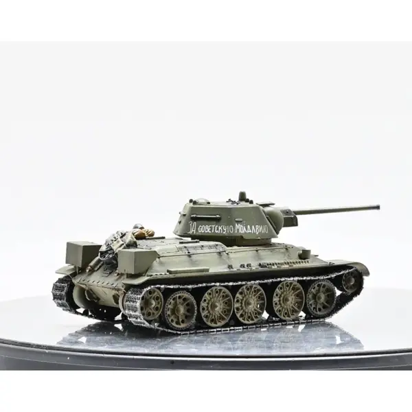 1:72 Scale T34/76 Soviet Tank Model - Image 4