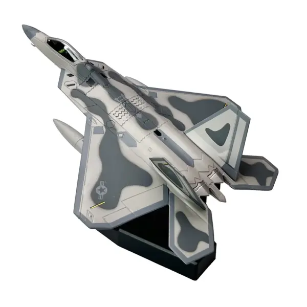 1/100 Scale F-22 Raptor Diecast Model Plane - Image 3