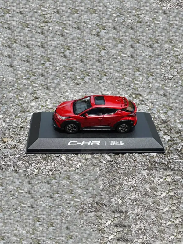 Diecast 1:43 Scale C-HR Alloy Model Vehicle - Image 5