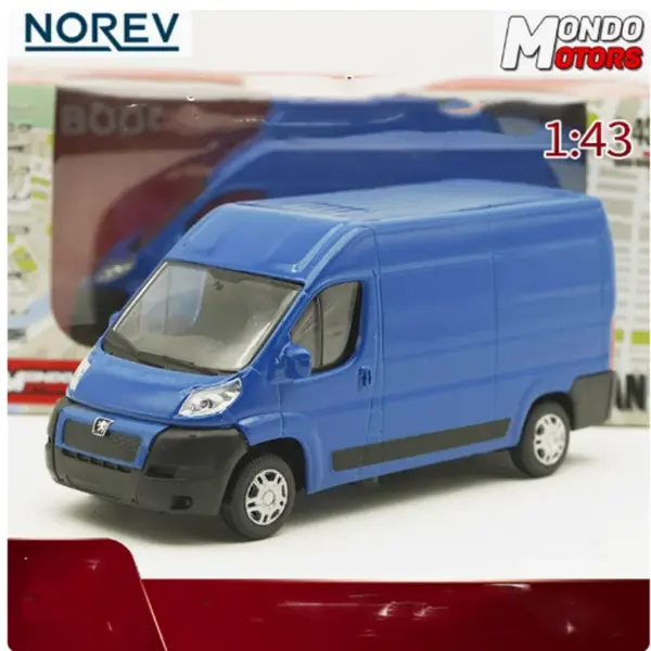 1:43 Scale Diecast Boxer Model Car Decoration - Image 2