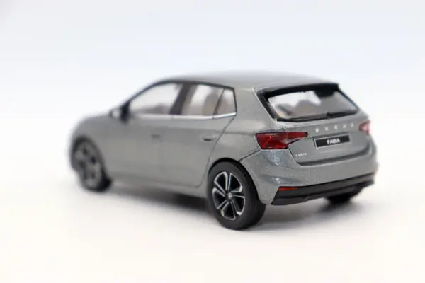 1:43 Scale Skoda Fabia Diecast Car Model - Image 5
