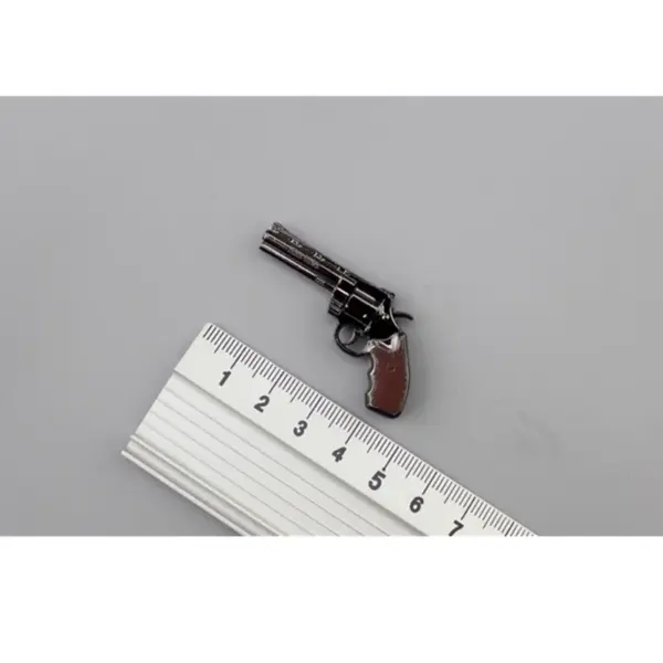 1:6 Scale Diecast Metal Pistol Model Gun - Image 2