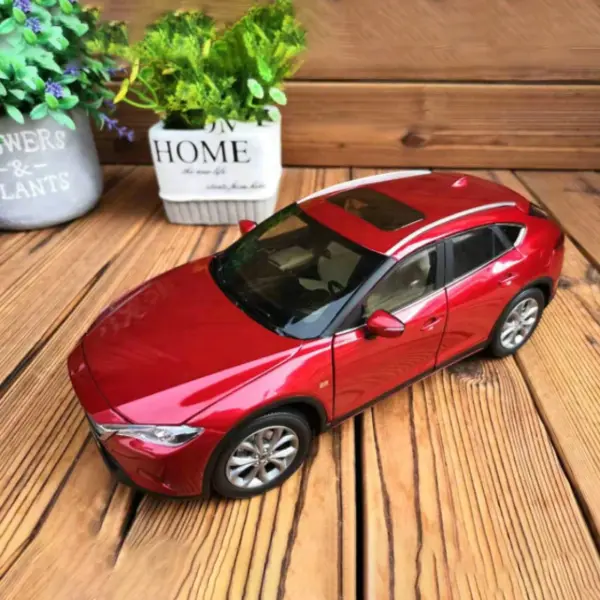 1:18 Mazda CX-4 Diecast Vehicle Model - Image 5