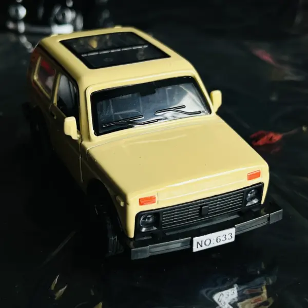 Diecast Off-Road Vehicle Toy Car Model - Image 4