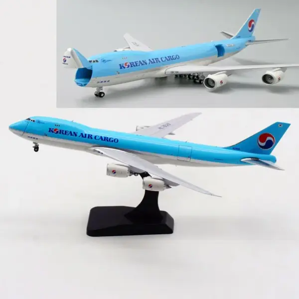 Korean Air Cargo B747-8F Diecast Model 1:400 - Image 2