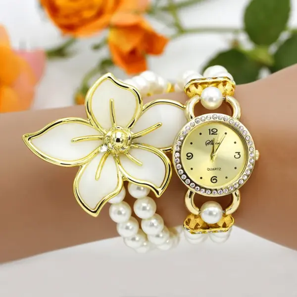 Fashion Quartz Wristwatch with Pearl Chain - Image 5