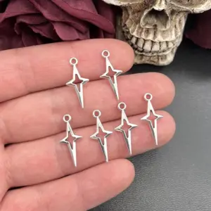 30 Antique Silver Star Charms for Jewelry