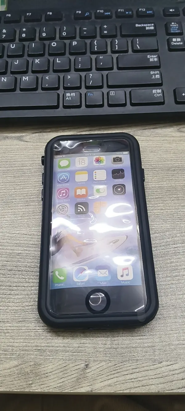 iPhone 7/8/SE2020 Waterproof Phone Case - Image 3