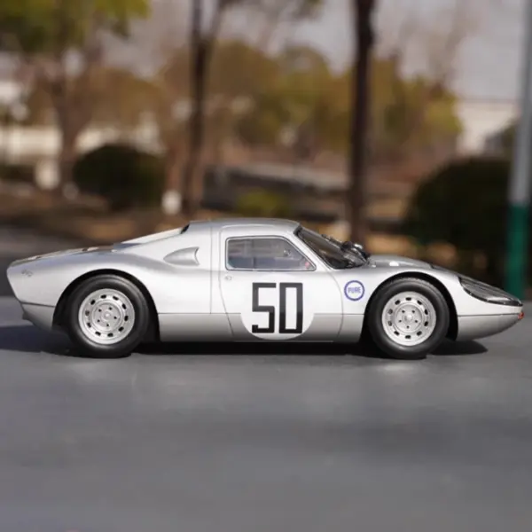 Diecast 1/18 Scale 904 GTS Alloy Car Model - Image 4