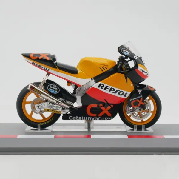 1:18 Scale Diecast Motorcycle Model Suter MMX - Image 2