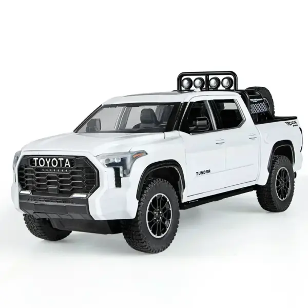 1:24 Scale Toyota Tundra Diecast Model Truck - Image 6