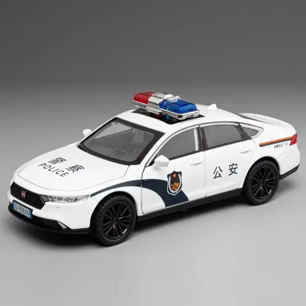 1:32 Diecast Honda Accord Police Car Model - Image 10