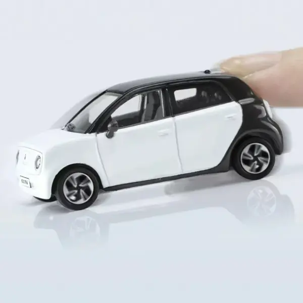 1:64 Scale Alloy ORA BlackCat Diecast Car Model - Image 6