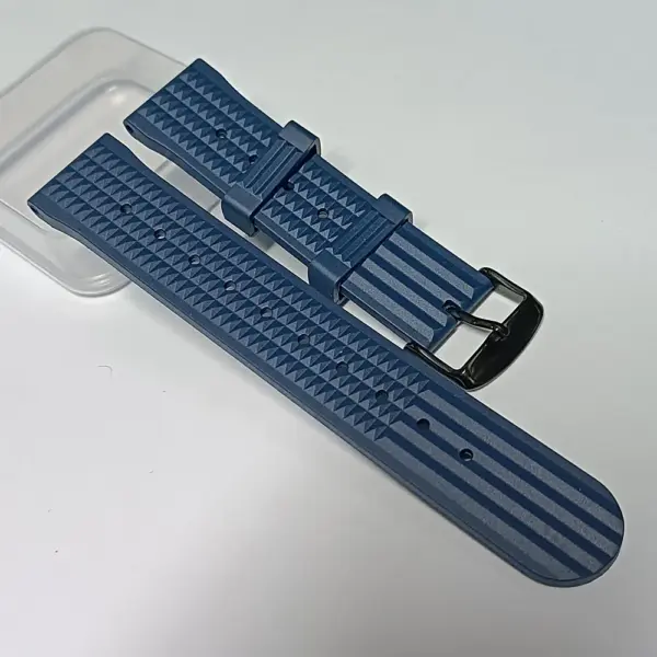 Luxury Rubber Watch Strap 20/22mm for Men - Image 8