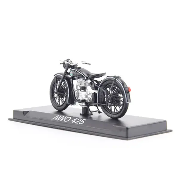 1:24 Scale AWO-425 Simson Motorcycle Model - Image 4