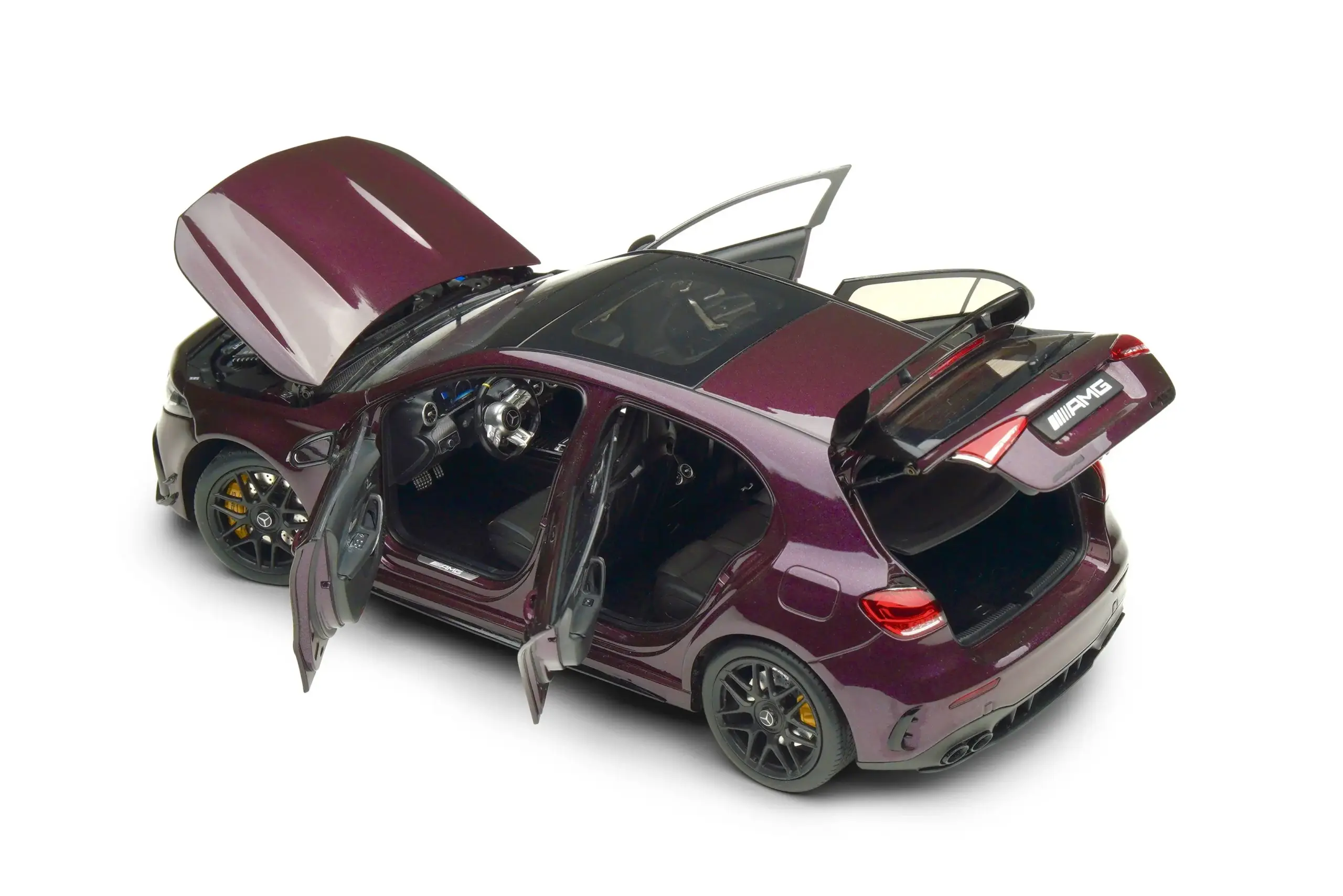 1:18 Scale Diecast Benz A45 S Model Car 4 1:18 Scale Diecast Benz A45 S Model Car - Image 4