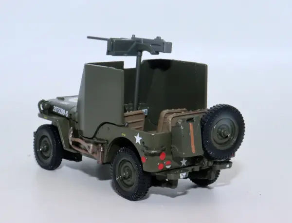 1/43 Scale Diecast 1945 Armored Jeep Model - Image 4