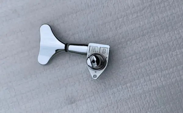 Electric Bass Guitar Machine Heads Set Chrome - Image 5