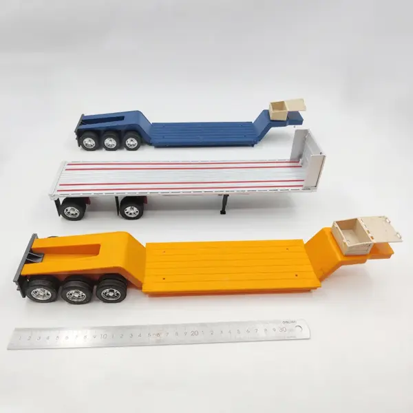 1:32 Scale Plastic Truck Trailer Model Accessory - Image 5