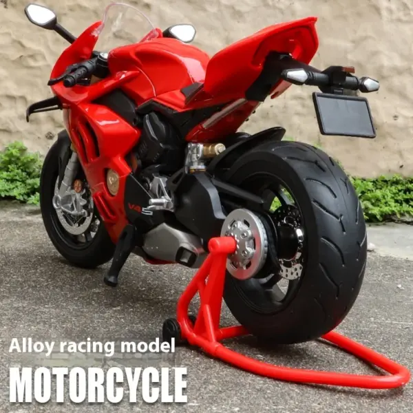 1:9 Scale V4S Alloy Motorcycle Model with Lights - Image 2